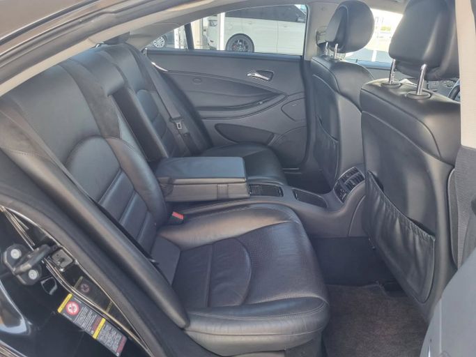 Подержанный Mercedes-Benz CLS 350 I (C219) Рестайлинг, 3.5 л, 2008 в Дубае от Saeed Auto Черный цвет. Японская | AUTO.AE