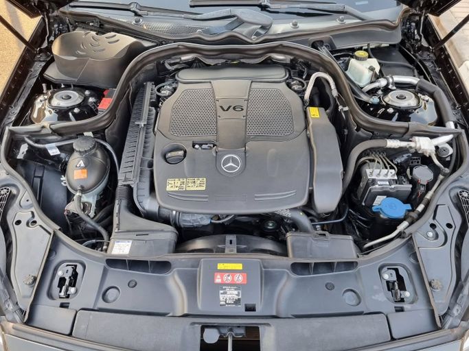 Used Mercedes-Benz CLS 350 II (C218), 3.5 l, 2012 in Dubai by Saeed Auto, Black color. Japanese Specs | AUTO.AE