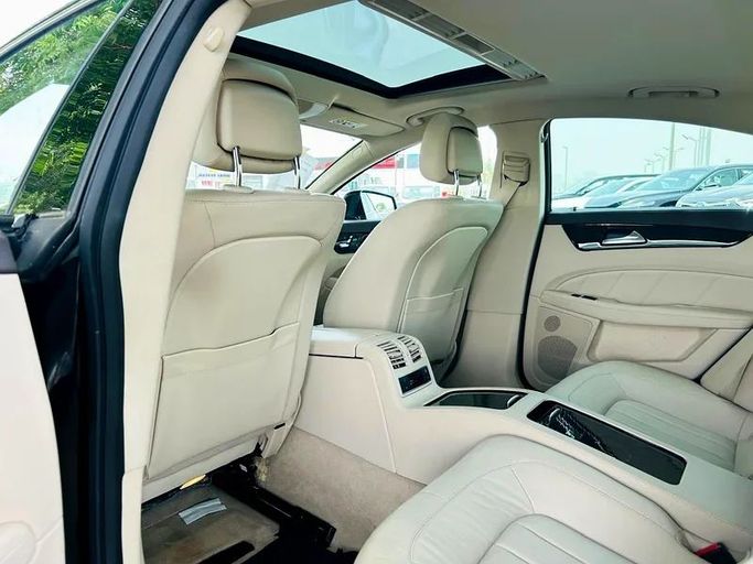 Used Mercedes-Benz CLS 400 II (C218) Facelift, 3.5 l, 2017 in Dubai by Mirza Automobile FZE, Black color. Japanese Specs | AUTO.AE