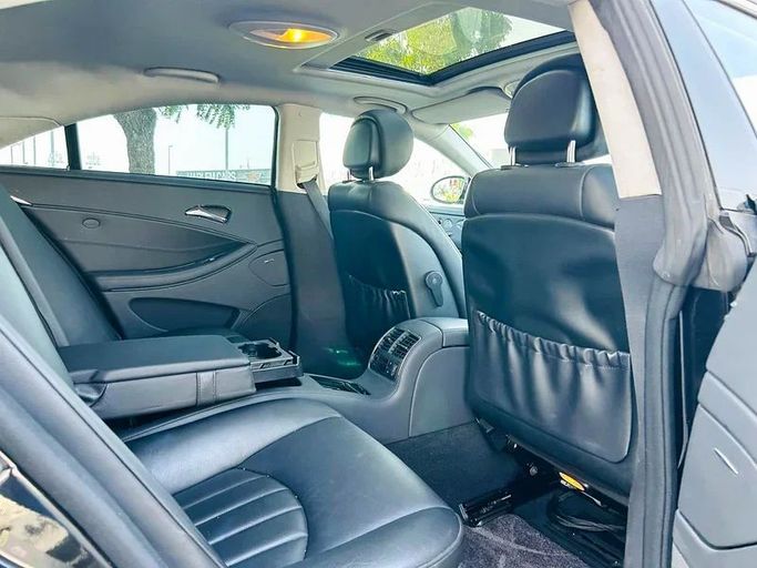 Подержанный Mercedes-Benz CLS 350 I (C219) Рестайлинг, 3.5 л, 2008 в Дубае от Mirza Automobile FZE Черный цвет. Японская | AUTO.AE