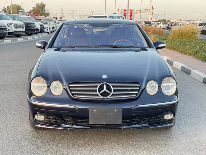 Подержанный Mercedes-Benz CLS 500 I (C219), 5.0 л, 2006 в Дубае от Japan Motors Черный цвет. Японская | AUTO.AE