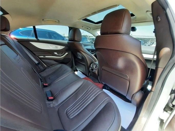 Подержанный Mercedes-Benz CLS 400 III (C257), 2.9 л, 2019 в Дубае от Barkat Alrahmen Motors Белый цвет. Other | AUTO.AE