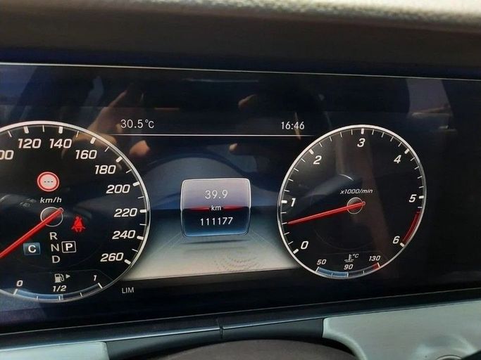 Подержанный Mercedes-Benz CLS 400 III (C257), 2.9 л, 2019 в Дубае от Barkat Alrahmen Motors Белый цвет. Other | AUTO.AE