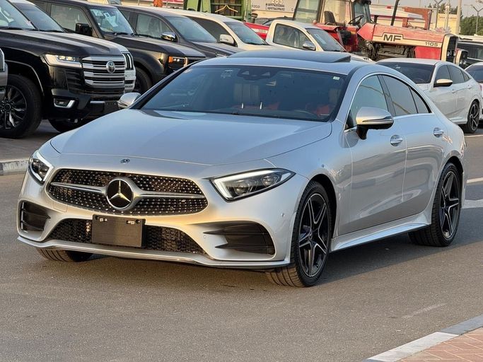 مستعملة Mercedes-Benz CLS 450 III (C257), 3.0 l, 2019 في في دبي من MY MOTORS FZE، اللون رمادي. المواصفات اليابانية | AUTO.AE