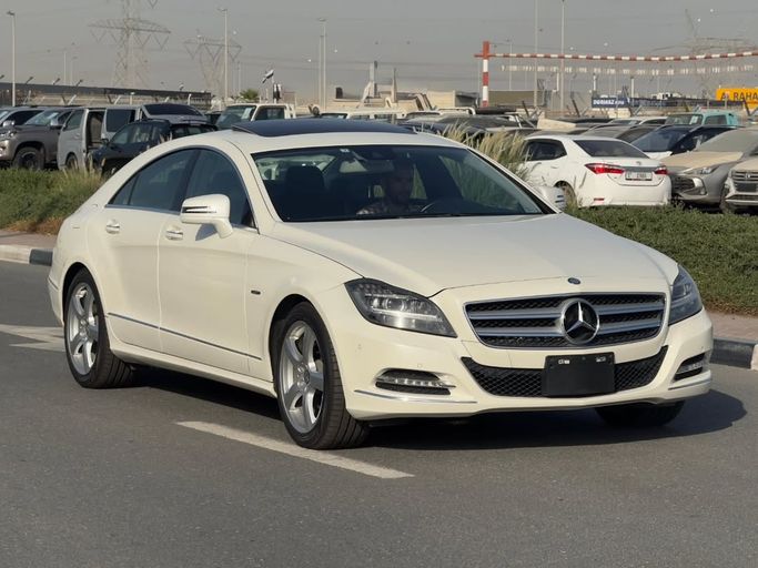Used Mercedes-Benz CLS 350 II (C218), 3.5 l, 2011 in UAE, Dubai by Saeed Auto, White color. Japanese Specs | AUTO.AE | Listing #280429
