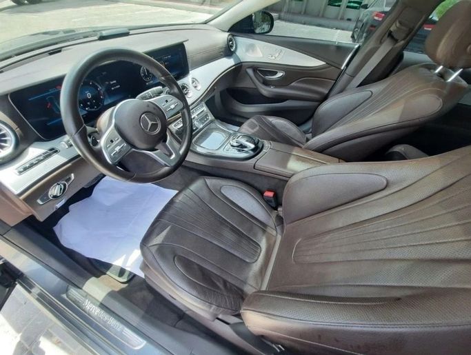 Used Mercedes-Benz CLS 400 III (C257), 2.9 l, 2019 in UAE, Dubai by Barkat Alrahmen Motors, Grey color. Korean Specs | AUTO.AE | Listing #290631 — photo 10 of 15