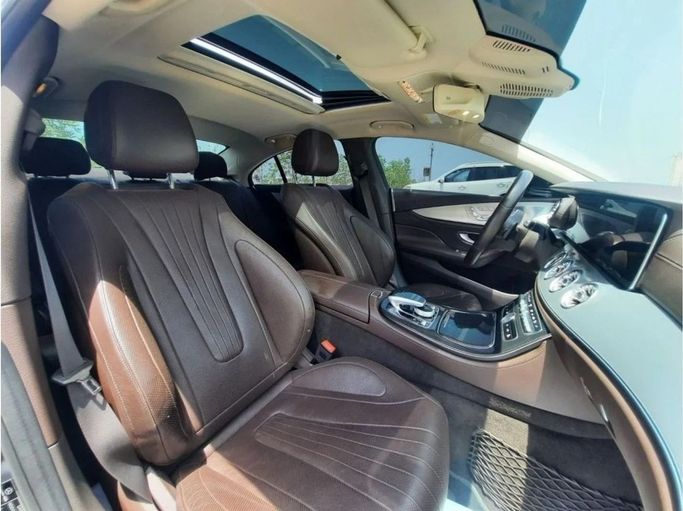 Used Mercedes-Benz CLS 400 III (C257), 2.9 l, 2019 in UAE, Dubai by Barkat Alrahmen Motors, Grey color. Korean Specs | AUTO.AE | Listing #290631 — photo 13 of 15
