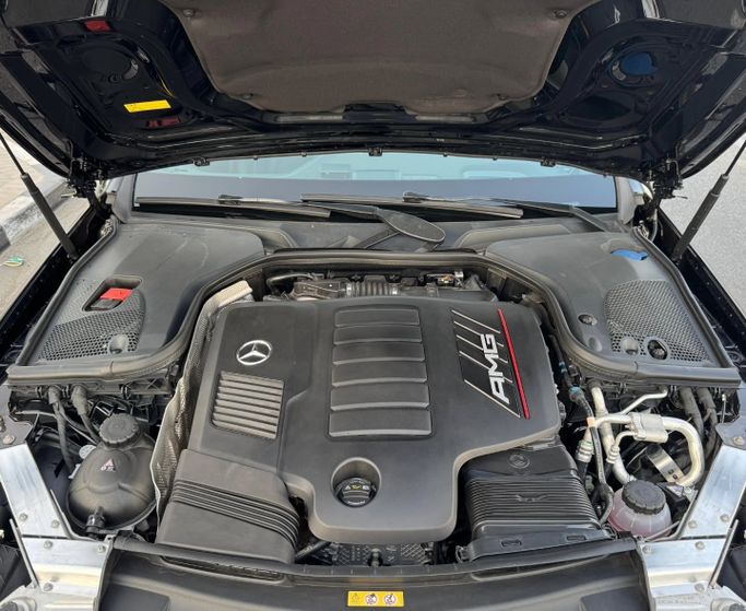 Подержанный Mercedes-Benz E-Class AMG 53 AMG V (W213) Рестайлинг, 3.0 л, 2021 в Дубае от Saeed Auto Черный цвет. Японская | AUTO.AE