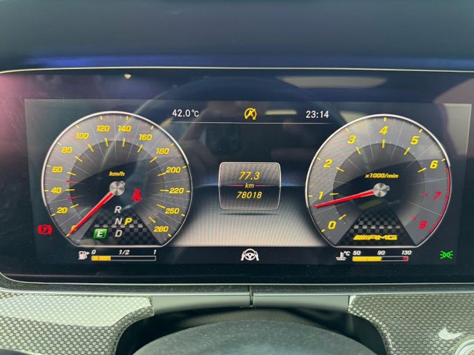 Подержанный Mercedes-Benz E-Class AMG 43 AMG V (W213), 3.0 л, 2018 в Дубае от Saeed Auto Белый цвет. Японская | AUTO.AE