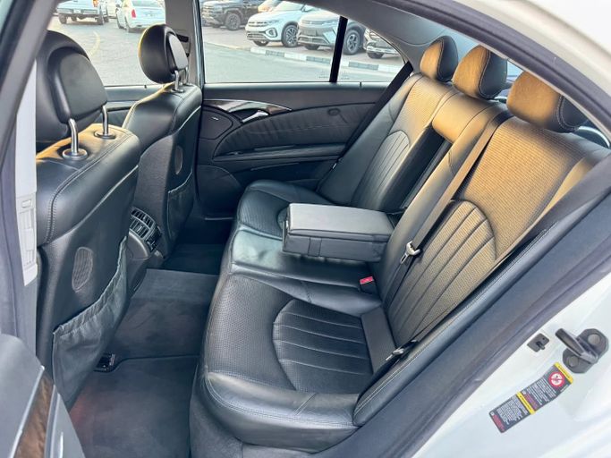 Подержанный Mercedes-Benz E-Class AMG 55 AMG III (W211, S211), 5.4 л, 2003 в Дубае от Saeed Auto Белый цвет. Японская | AUTO.AE