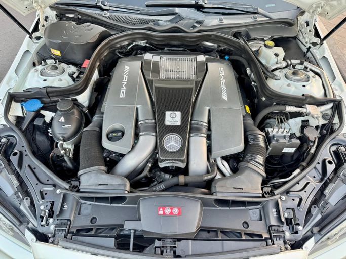 Подержанный Mercedes-Benz E-Class AMG 63 AMG S IV (W212, S212) Рестайлинг, 5.5 л, 2014 в Дубае от Saeed Auto Белый цвет.  | AUTO.AE