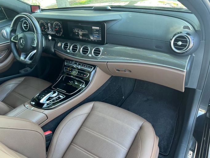 Used Mercedes-Benz E-Class AMG 43 AMG V (W213), 3.0 l, 2017 in Dubai by Saeed Auto, Black color. Japanese Specs | AUTO.AE