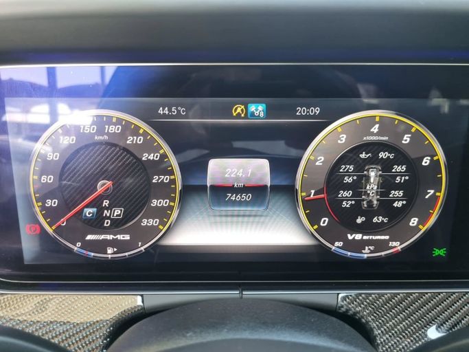 Подержанный Mercedes-Benz E-Class AMG 63 AMG S V (W213), 4.0 л, 2018 в Дубае от Saeed Auto Серый цвет. Японская | AUTO.AE