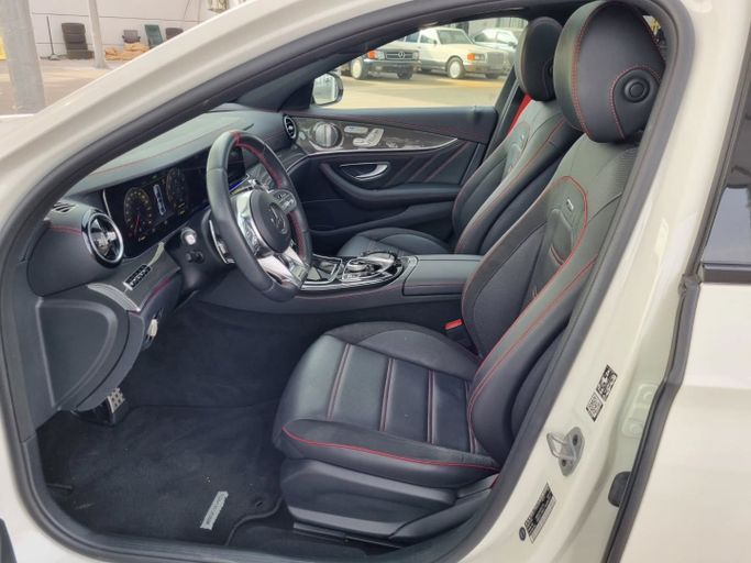 Used Mercedes-Benz E-Class AMG 53 AMG V (W213), 3.0 l, 2019 in Dubai by Saeed Auto, White color. Japanese Specs | AUTO.AE