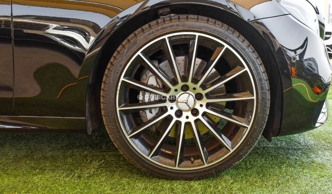 Подержанный Mercedes-Benz E-Class AMG 43 AMG V (W213), 3.0 л, 2017 в Дубае от Ibitisam Motors Черный цвет.  | AUTO.AE