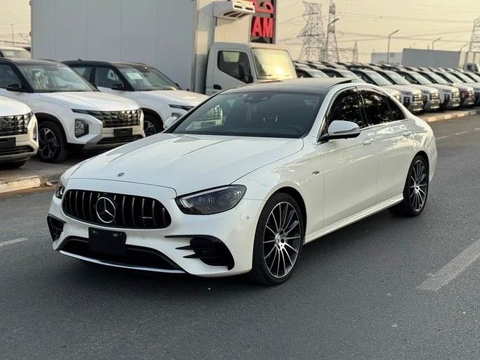 Подержанный Mercedes-Benz E-Class AMG 53 AMG V (W213) Рестайлинг, 3.0 л, 2023 в Дубае от Best Car Белый цвет. Японская | AUTO.AE