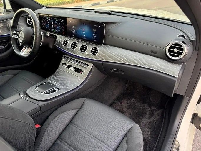 Подержанный Mercedes-Benz E-Class AMG 53 AMG V (W213) Рестайлинг, 3.0 л, 2023 в Дубае от Best Car Белый цвет. Японская | AUTO.AE