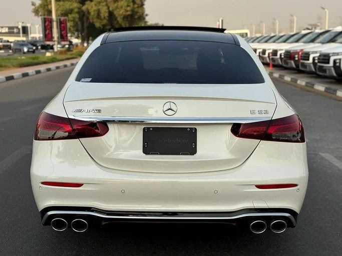 Подержанный Mercedes-Benz E-Class AMG 53 AMG V (W213) Рестайлинг, 3.0 л, 2023 в Дубае от Best Car Белый цвет. Японская | AUTO.AE