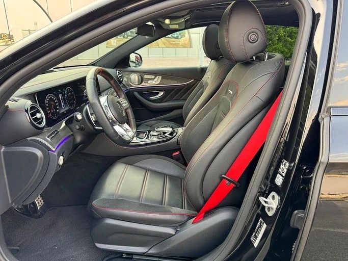 Подержанный Mercedes-Benz E-Class AMG 53 AMG V (W213), 3.0 л, 2019 в Дубае от Best Car Черный цвет. Японская | AUTO.AE