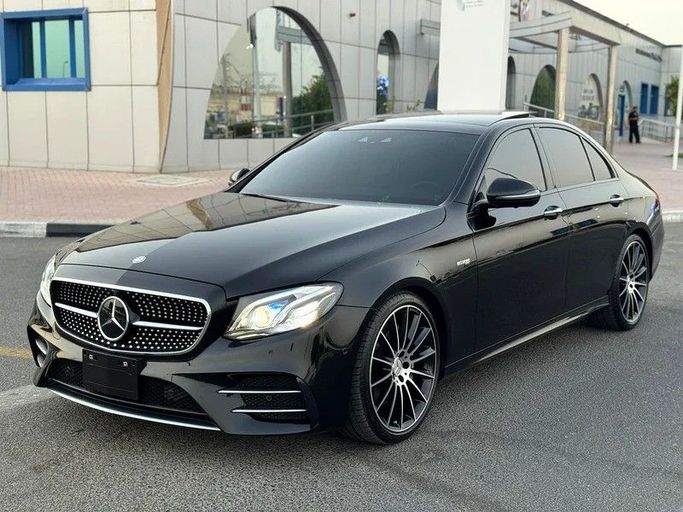 Used Mercedes-Benz E-Class AMG 43 AMG V (W213), 3.0 l, 2017 in Dubai by Best Car, Black color. Japanese Specs | AUTO.AE