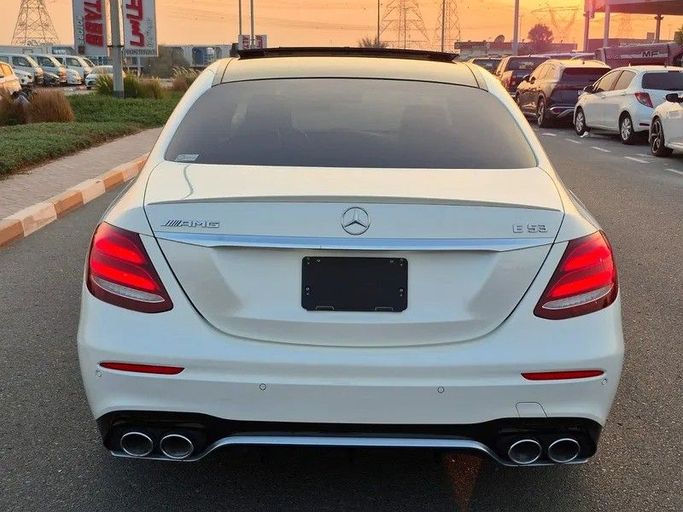 Подержанный Mercedes-Benz E-Class AMG 53 AMG V (W213), 3.0 л, 2019 в Дубае от Best Car Белый цвет. Японская | AUTO.AE