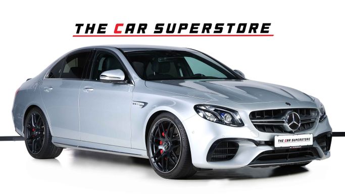 Подержанный Mercedes-Benz E-Class AMG 63 AMG S V (W213), 4.0 л, 2018 в Дубае от The Car Superstore Серебристый цвет. Японская | AUTO.AE