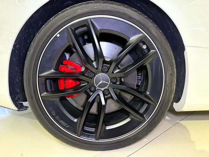 جديدة Mercedes-Benz E-Class AMG 53 AMG عملية فيس ليفت V (W213)، 3.0 لتر، 2023 في الإمارات، دبي من GE Motors، اللون أبيض. المواصفات الكورية | AUTO.AE | إعلان #295439 — صورة 17 من 17