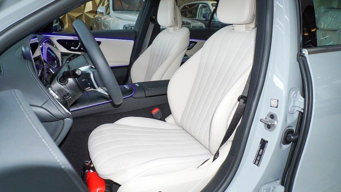 Новый Mercedes-Benz E-Class 300 VI (W214, S214), 2.0 л, 2025 в Дубае от 777 CARS Серый цвет. Европейская | AUTO.AE
