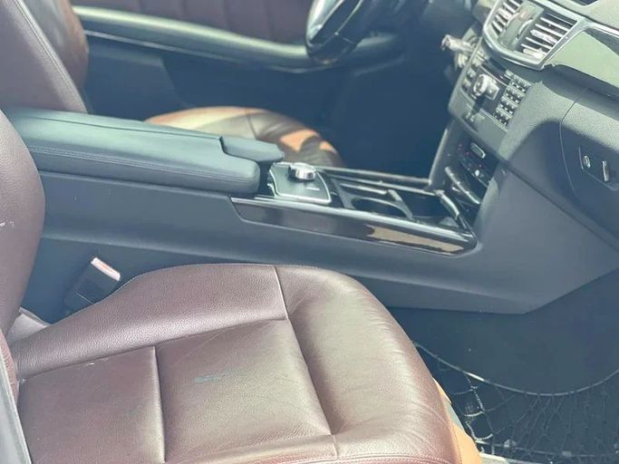 Подержанный Mercedes-Benz E-Class 350 IV (W212, S212, C207), 3.5 л, 2013 в Дубае от Alta Class Motors Серебристый цвет. GCC | AUTO.AE