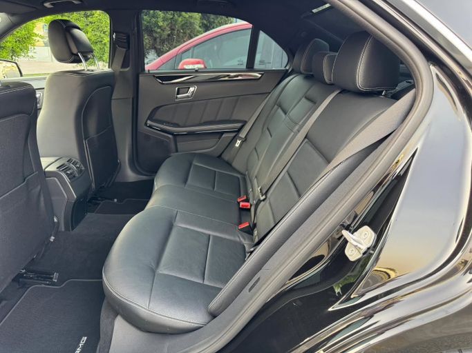 Подержанный Mercedes-Benz E-Class 350 IV (W212, S212, C207), 3.5 л, 2011 в Дубае от Saeed Auto Черный цвет. Японская | AUTO.AE