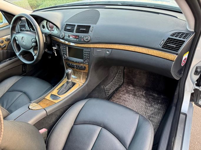 Used Mercedes-Benz E-Class 350 III (W211, S211) Facelift, 3.5 l, 2007 in Dubai by Saeed Auto, Silver color. Japanese Specs | AUTO.AE