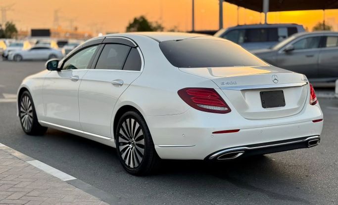 Used Mercedes-Benz E-Class 400 V (W213, S213, C238), 3.0 l, 2018 in Dubai by Saeed Auto, White color. Japanese Specs | AUTO.AE