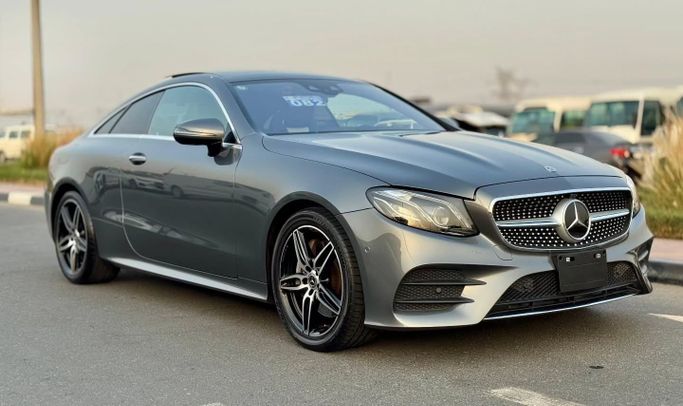 Used Mercedes-Benz E-Class 450 V (W213, S213, C238), 3.0 l, 2019 in Dubai by Saeed Auto, Silver color. Japanese Specs | AUTO.AE