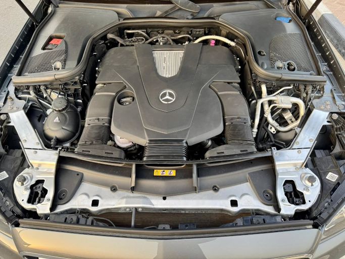 Used Mercedes-Benz E-Class 450 V (W213, S213, C238), 3.0 l, 2019 in Dubai by Saeed Auto, Silver color. Japanese Specs | AUTO.AE