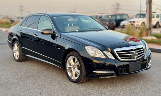 Used Mercedes-Benz E-Class 300 IV (W212, S212, C207), 3.0 l, 2012 in Dubai by Saeed Auto, Black color. Japanese Specs | AUTO.AE