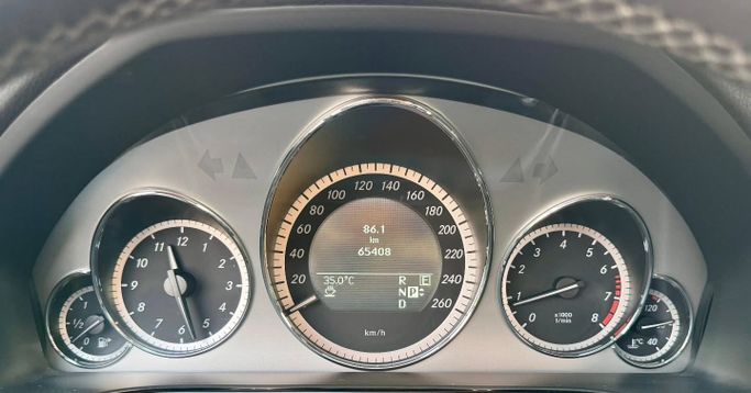 Used Mercedes-Benz E-Class 550 IV (W212, S212, C207), 5.5 l, 2011 in Dubai by Saeed Auto, Black color. Japanese Specs | AUTO.AE