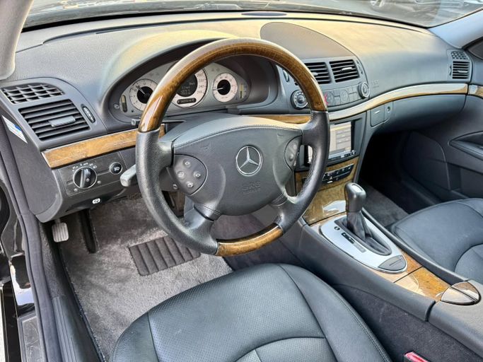 Used Mercedes-Benz E-Class 320 III (W211, S211), 3.2 l, 2005 in Dubai by Saeed Auto, Black color. Japanese Specs | AUTO.AE