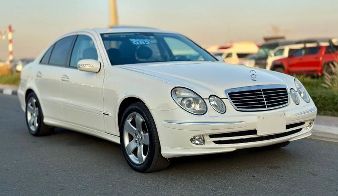 Used Mercedes-Benz E-Class 500 III (W211, S211), 5.0 l, 2004 in Dubai by Saeed Auto, White color. Japanese Specs | AUTO.AE