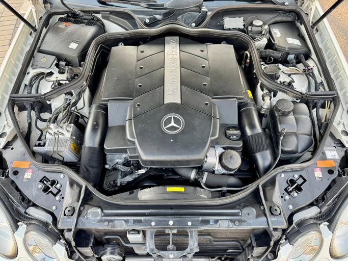 Used Mercedes-Benz E-Class 500 III (W211, S211), 5.0 l, 2004 in Dubai by Saeed Auto, White color. Japanese Specs | AUTO.AE