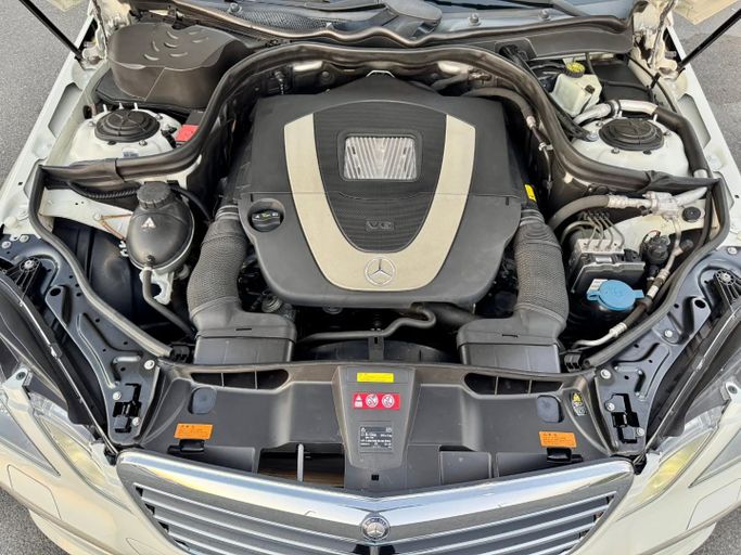 Used Mercedes-Benz E-Class 350 IV (W212, S212, C207), 3.5 l, 2011 in Dubai by Saeed Auto, White color. Japanese Specs | AUTO.AE