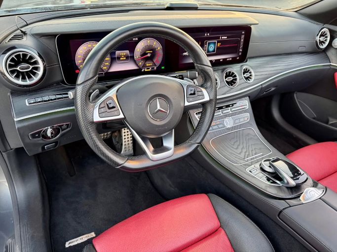 Used Mercedes-Benz E-Class 400 V (W213, S213, C238), 3.0 l, 2018 in Dubai by Saeed Auto, Grey color. Japanese Specs | AUTO.AE