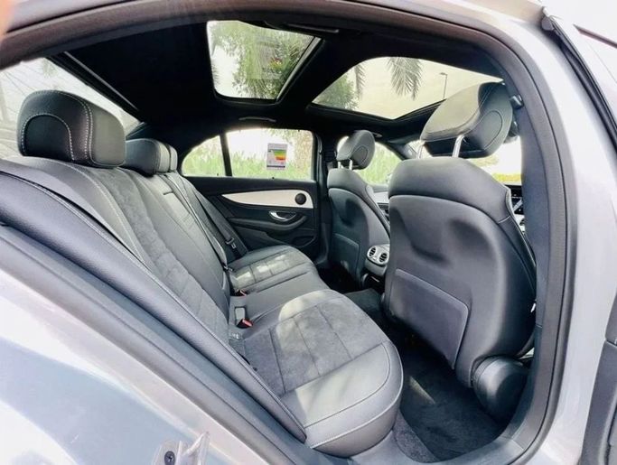 Новый Mercedes-Benz E-Class 200 VI (W214, S214), 2.0 л, 2023 в Дубае от Ideal Cars LLC Серебристый цвет. GCC | AUTO.AE