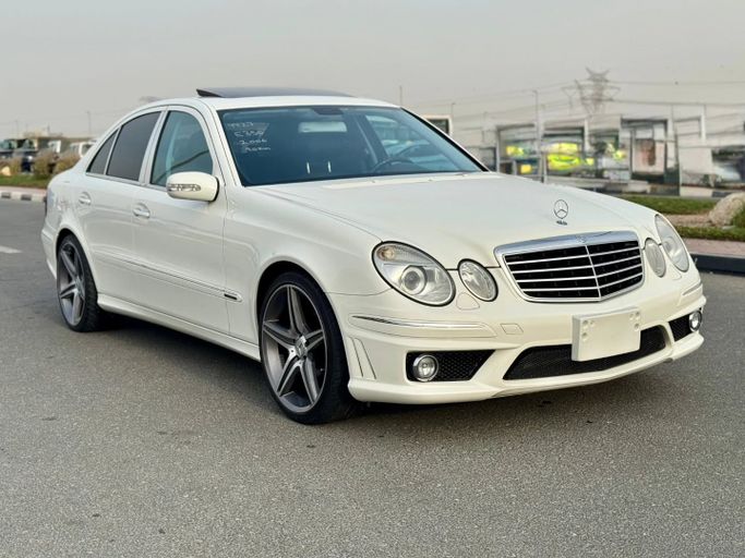 Подержанный Mercedes-Benz E-Class 350 III (W211, S211) Рестайлинг, 3.5 л, 2006 в Дубае от Saeed Auto Белый цвет. Японская | AUTO.AE