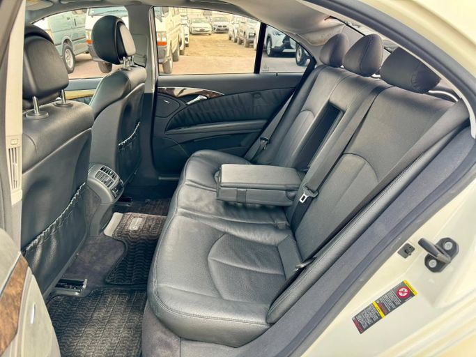 Подержанный Mercedes-Benz E-Class 350 III (W211, S211) Рестайлинг, 3.5 л, 2006 в Дубае от Saeed Auto Белый цвет. Японская | AUTO.AE