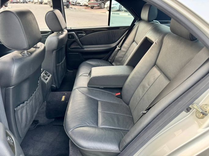 Used Mercedes-Benz E-Class 420 II (W210, S210), 4.2 l, 1997 in Dubai by Saeed Auto, Grey color. Japanese Specs | AUTO.AE