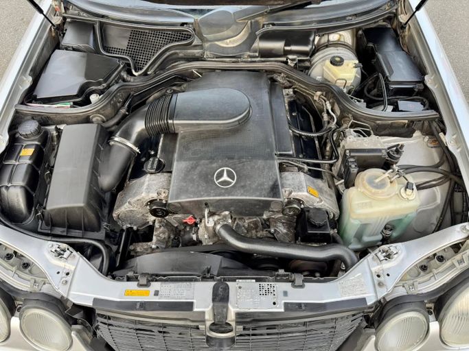 Used Mercedes-Benz E-Class 420 II (W210, S210), 4.2 l, 1997 in Dubai by Saeed Auto, Grey color. Japanese Specs | AUTO.AE