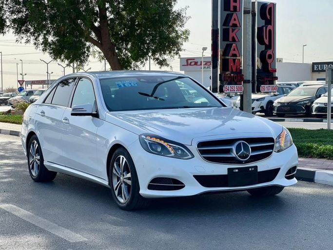 Подержанный Mercedes-Benz E-Class 300 IV (W212, S212, C207) Рестайлинг, 3.5 л, 2015 в Дубае от Saeed Auto Белый цвет. Японская | AUTO.AE