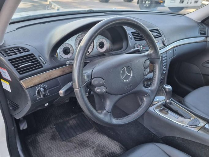 Used Mercedes-Benz E-Class 350 III (W211, S211) Facelift, 3.5 l, 2008 in Dubai by Saeed Auto, White color. Japanese Specs | AUTO.AE
