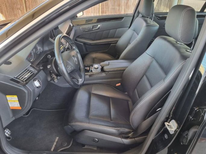Used Mercedes-Benz E-Class 350 IV (W212, S212, C207), 3.5 l, 2010 in Dubai by Saeed Auto, Black color. Japanese Specs | AUTO.AE