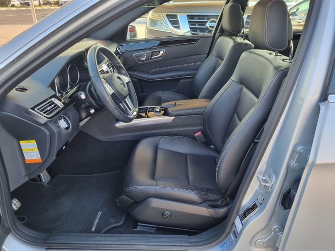 Подержанный Mercedes-Benz E-Class 300 IV (W212, S212, C207) Рестайлинг, 3.5 л, 2015 в Дубае от Saeed Auto Серый цвет. Японская | AUTO.AE